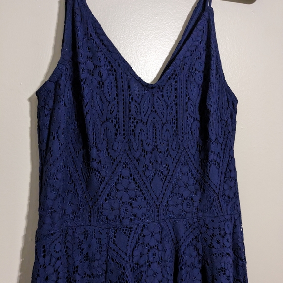 Express EUC VNeck Spaghetti Strap Asymmetrical Dress - Picture 2 of 6